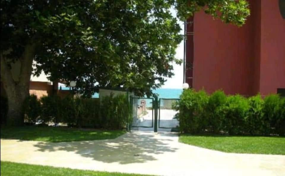 Oazis Cozy Beach Apartment Ravda Ngoại thất bức ảnh