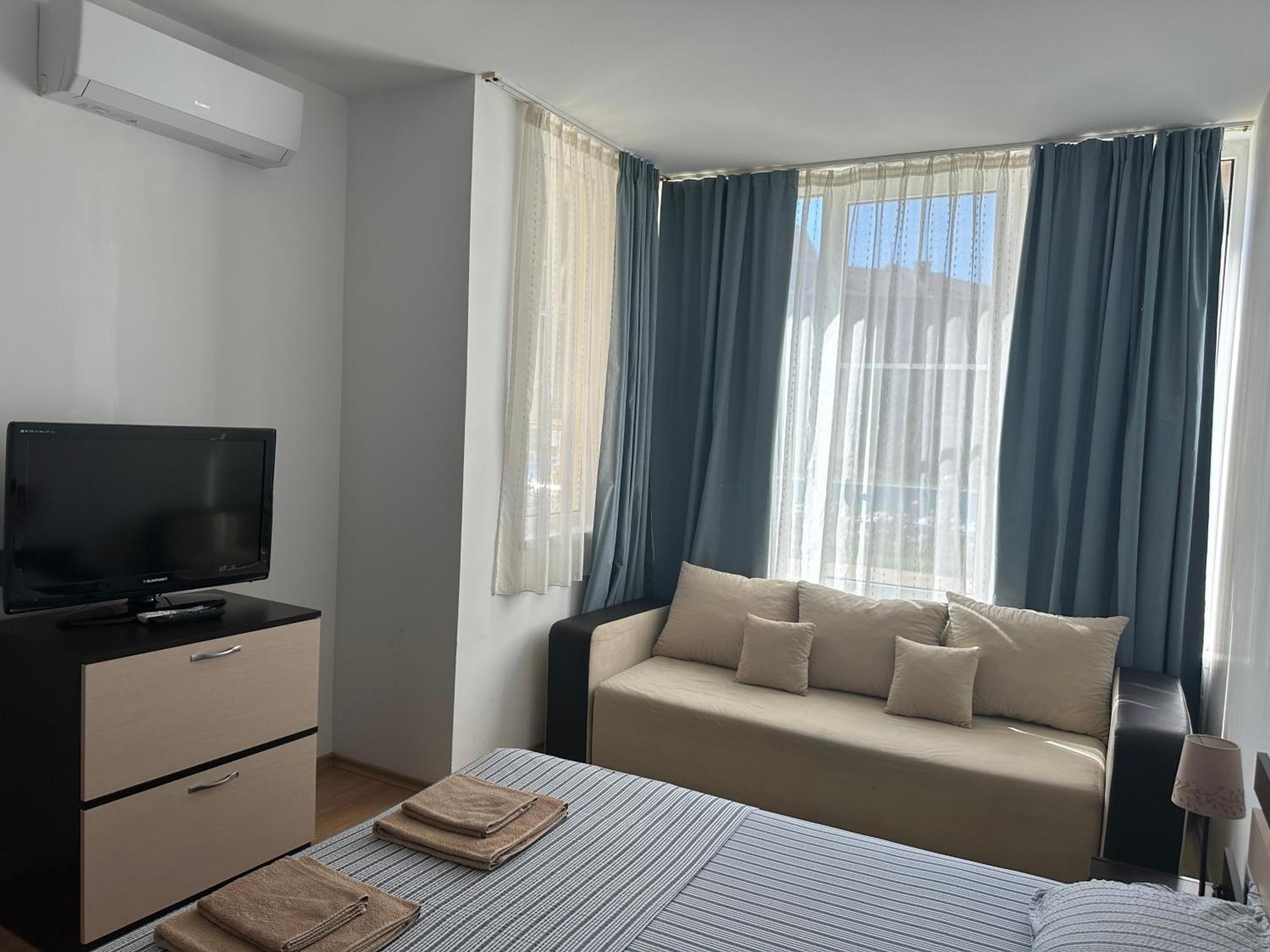 Oazis Cozy Beach Apartment Ravda Ngoại thất bức ảnh